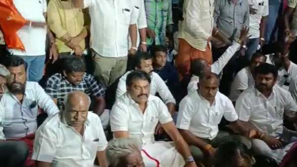  போதை பொருள் விற்பனை 