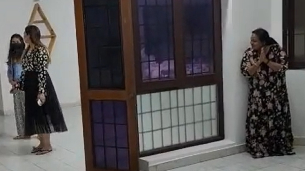 கலா மாஸ்டர் சர்ப்ரைஸ் கலா மாஸ்டர் சர்ப்ரைஸ்