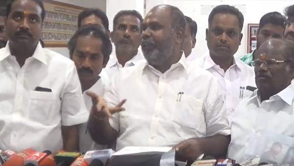 முதியோர் உதவித்தொகை 