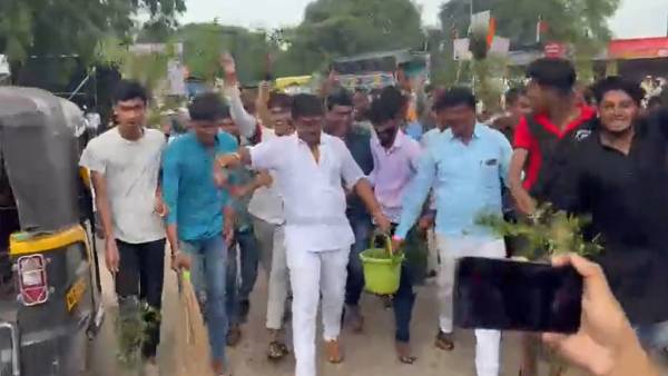 தொடரும் மோதல் தொடரும் மோதல்