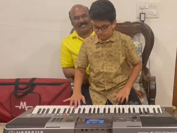 ஜெயக்குமார் நெகிழ்ச்சி 