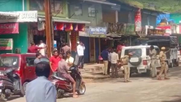 போலீஸ் விசாரணை 