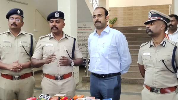  பொய் தகவல்கள்