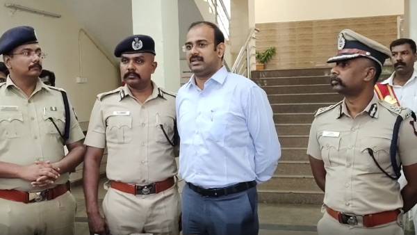  அச்சம் வேண்டாம்