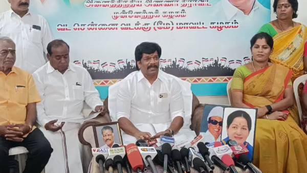  எடப்பாடி பழனிசாமி