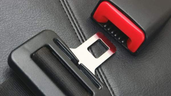  சீட் பெல்ட் ஏன் முக்கியம்? 