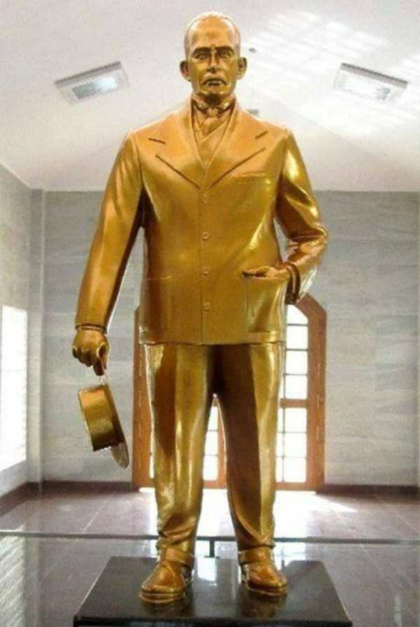 கருணாநிதி செய்த கௌரவம் 