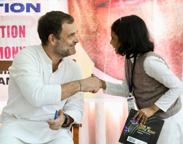 மக்கள் மத்தியில் வரவேற்பு 