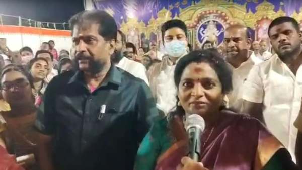  சிற்பிகளுக்கு பாராட்டு