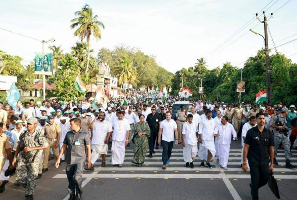 ராகுலின் நடைபயணம் 