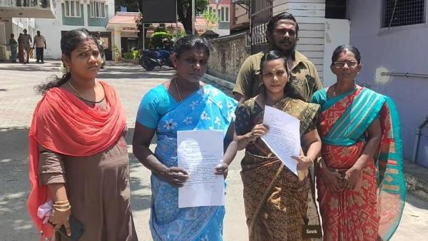 பள்ளிக்கூடம் முற்றுகை