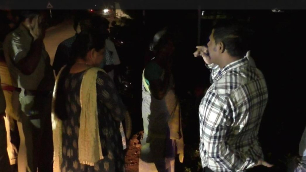 போலீசார் விசாரணை 