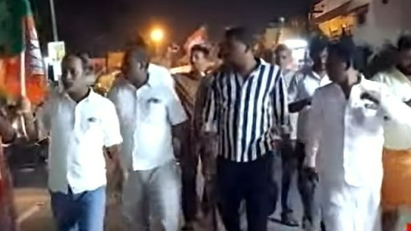 பாஜகவினர் சாலைமறியல் 