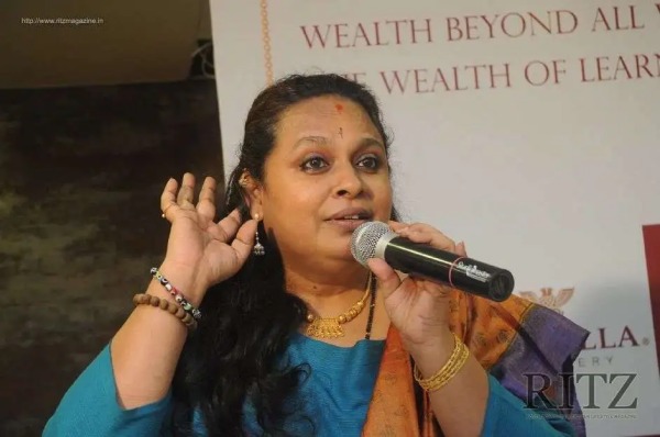 என்டர்டைன்மென்ட் இருக்கு 