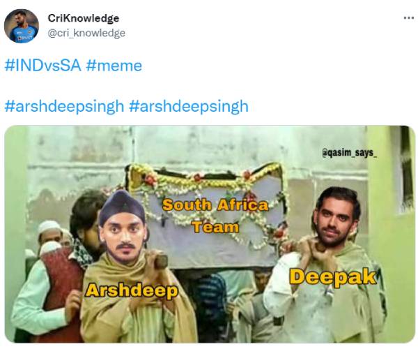 சிறப்பான பவுலிங் 