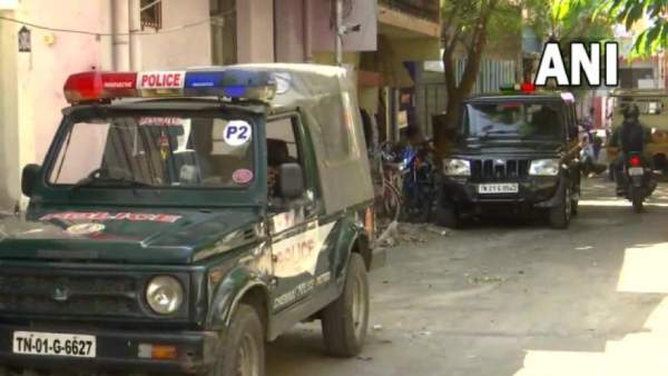 ஆவணங்கள் பறிமுதல் ஆவணங்கள் பறிமுதல்