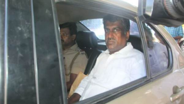 விட மாட்டேன் 