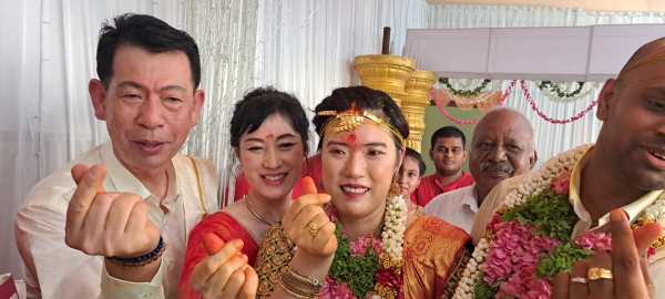 இந்து முறைப்படி திருமணம் இந்து முறைப்படி திருமணம்