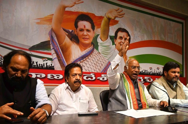 மல்லிகார்ஜுன கார்கே பிரச்சாரம்