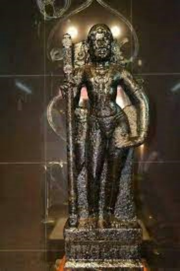 நவபாஷாண சிலை