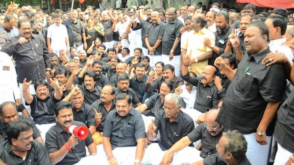 எதிர்கட்சி துணைத் தலைவர்