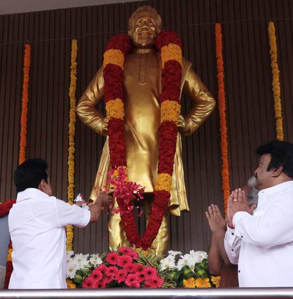  நடிப்புக்கு இலக்கணம் 