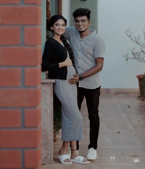 போட்டோவை பார்த்ததும் காதலா