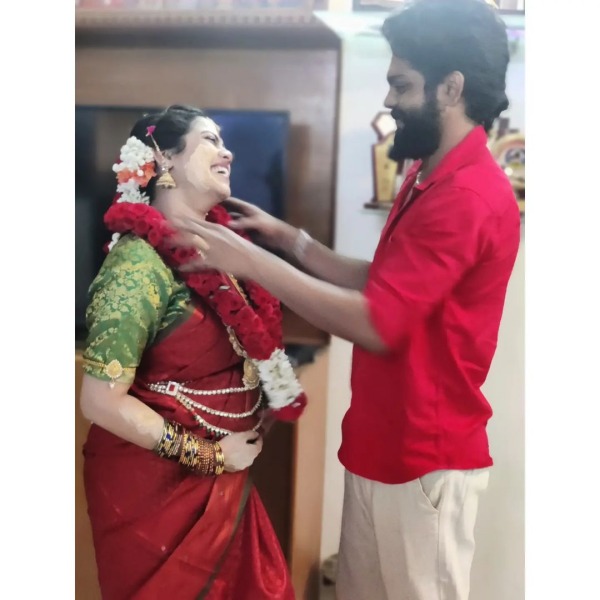 நிஜத்தில் வேறு மாதிரி