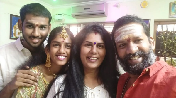 அழகான குடும்பம்