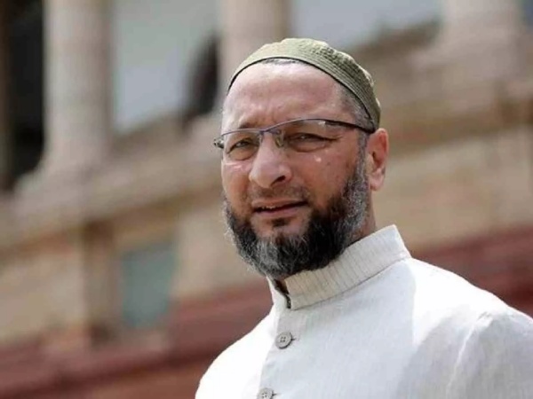 ஹிஜாப், தாடி வரிசையில் கிரிக்கெட் ஹிஜாப், தாடி வரிசையில் கிரிக்கெட்