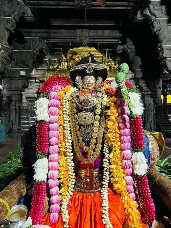 மலையப்பசுவாமி நகைகள் 