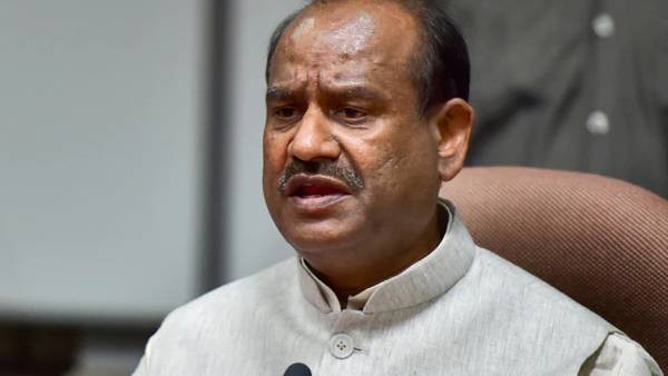 ஓம்பிர்லாவுக்கு கடிதம்