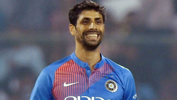 ரிஷி சுனக்கிற்கு பதிலாக ஆஷிஷ் நெஹ்ராவுக்கு.. 