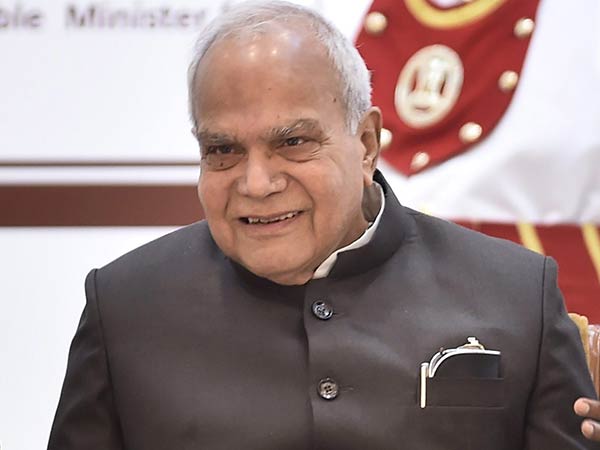 பல்கலைக்கழக துணைவேந்தர் 