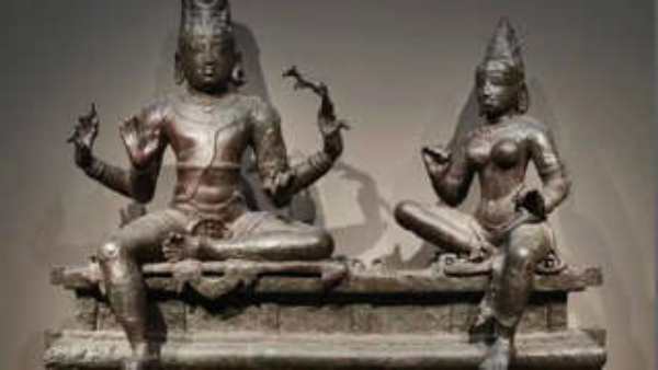 Tamil Nadu idol wing found Two unique idols in America which was stolen from Tiruvarur before 50 years Tamil Nadu idol wing found Two unique idols in America which was stolen from Tiruvarur before 50 years