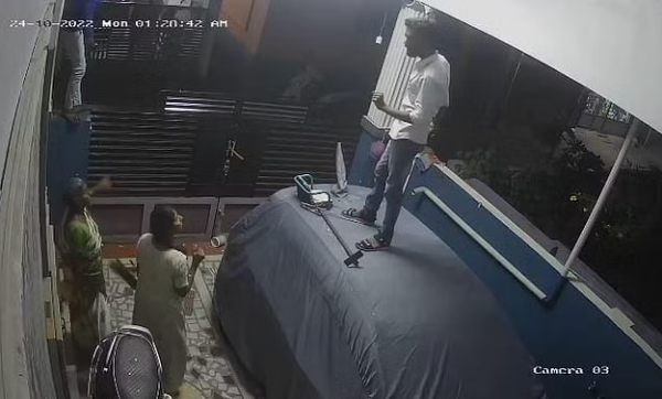 வெட்டிருவோம் வெட்டிருவோம்