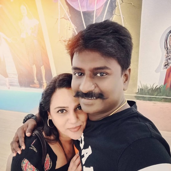 விஜய் டிவியில் அறிமுகம் 