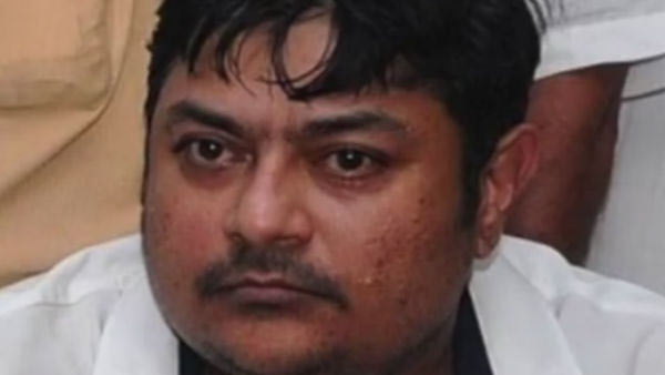 ஜெ.தீபக் ஜெ.தீபக்