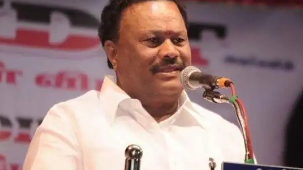 முன்னாள் அமைச்சர் திண்டுக்கல் சீனிவாசன் 