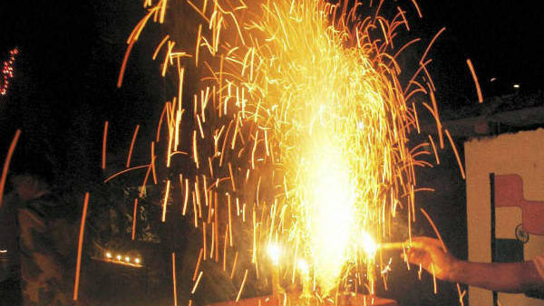 நெருங்கும் தீபாவளி 