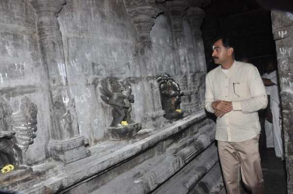 வெள்ளாகுளம் பெருமாள் கோவில் 