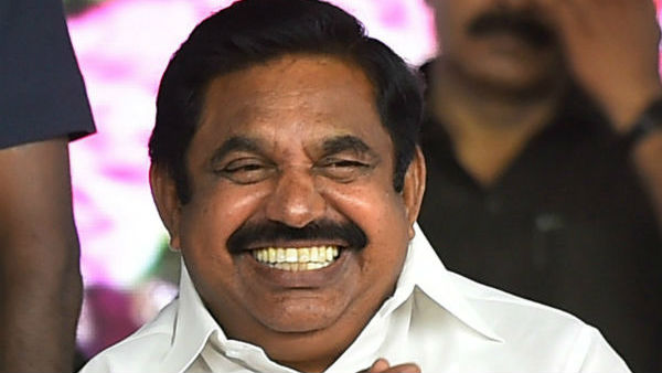 எடப்பாடியார் வாழ்க கோஷம் 