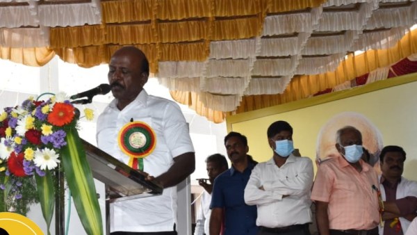 அமைச்சர் பொறுமை 