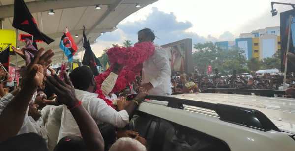 உற்சாக வரவேற்பு 