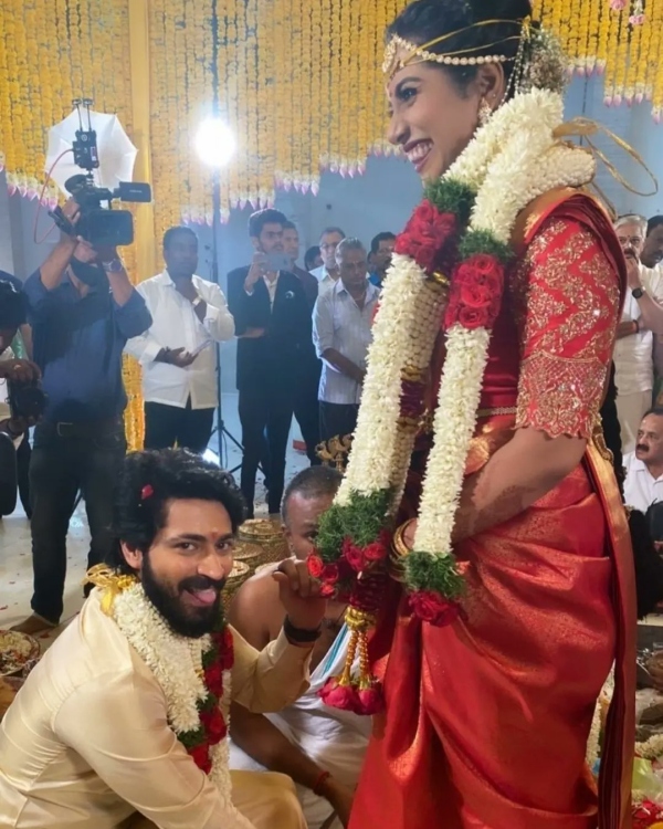 வாட்ஸ் ஆப் ஸ்டேட்டஸ்கள் வாட்ஸ் ஆப் ஸ்டேட்டஸ்கள்