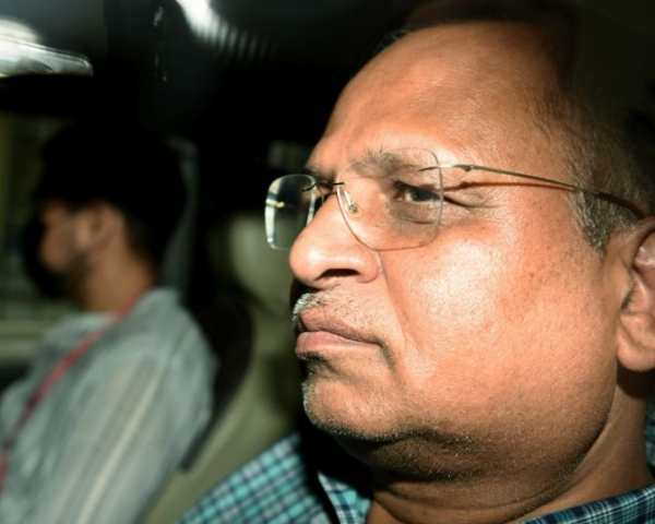  சத்யேந்தர் ஜெயின் 