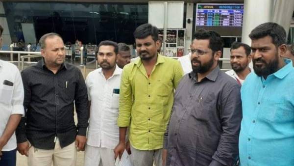 கம்போடியாவில் சிக்கிய தமிழர்கள் 