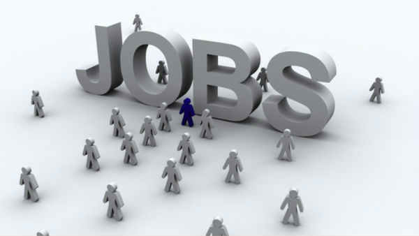 கல்விதகுதி என்ன?