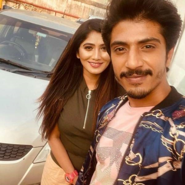 நட்பு மட்டும்தான்