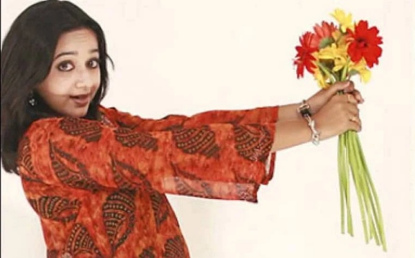 முணுமுணுக்கப்படும் பாடல் முணுமுணுக்கப்படும் பாடல்